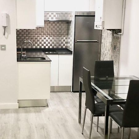 W W W Goyahospitales Es Bajo B Apartment Leon Exterior photo